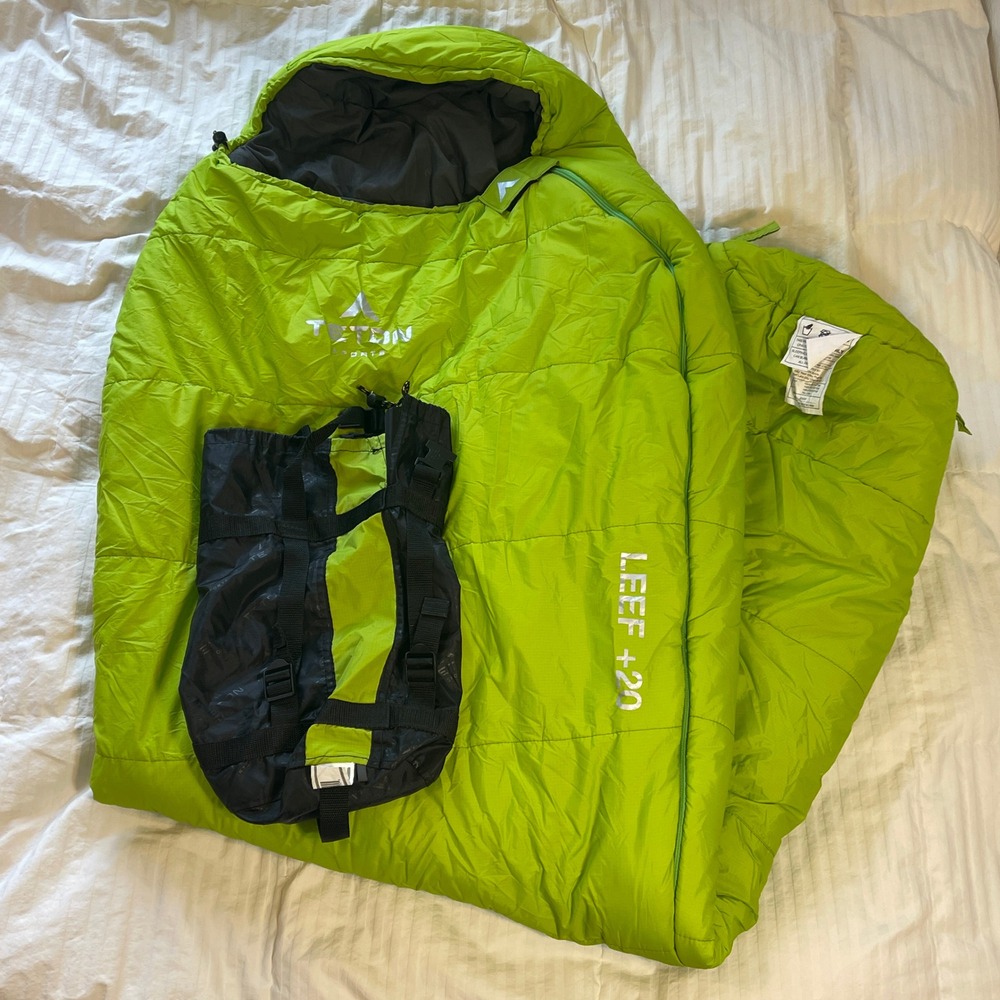 Teton Sports Leef +20 Short Mummy Sleeping Bag Lime Green Left Zip 1172